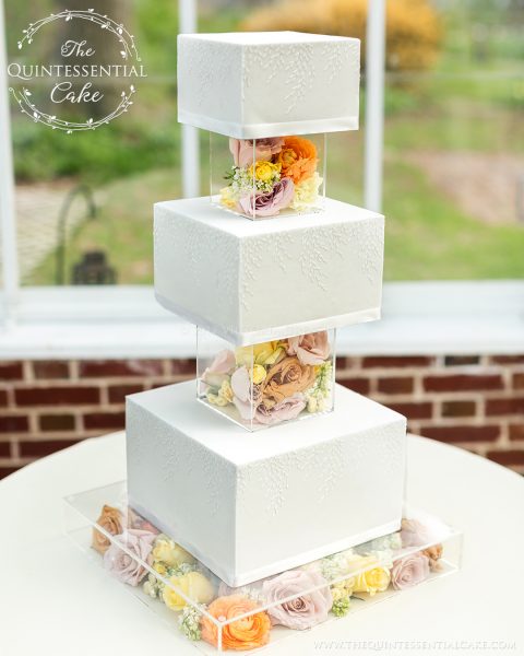 TQC Square Cake with Acrylic Risers & Fresh Flowers | The Quintessential Cake | Chicago | Luxury Wedding Cakes | The Cheney Mansion |