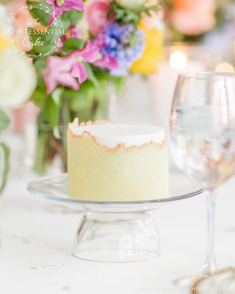 TQC Individual Mini Wedding Cakes | The Quintessential Cake | Wheaton | Chicago | Wedding Cakes | Room 1520 | Photography By Lauryn